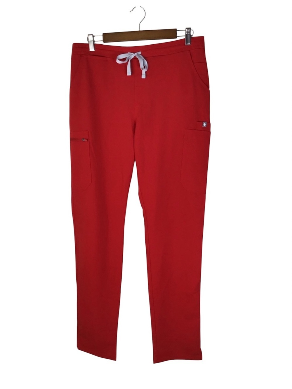 Figs Yola High-Rise Slim Scrub Pant in Red Size Medium Tall.